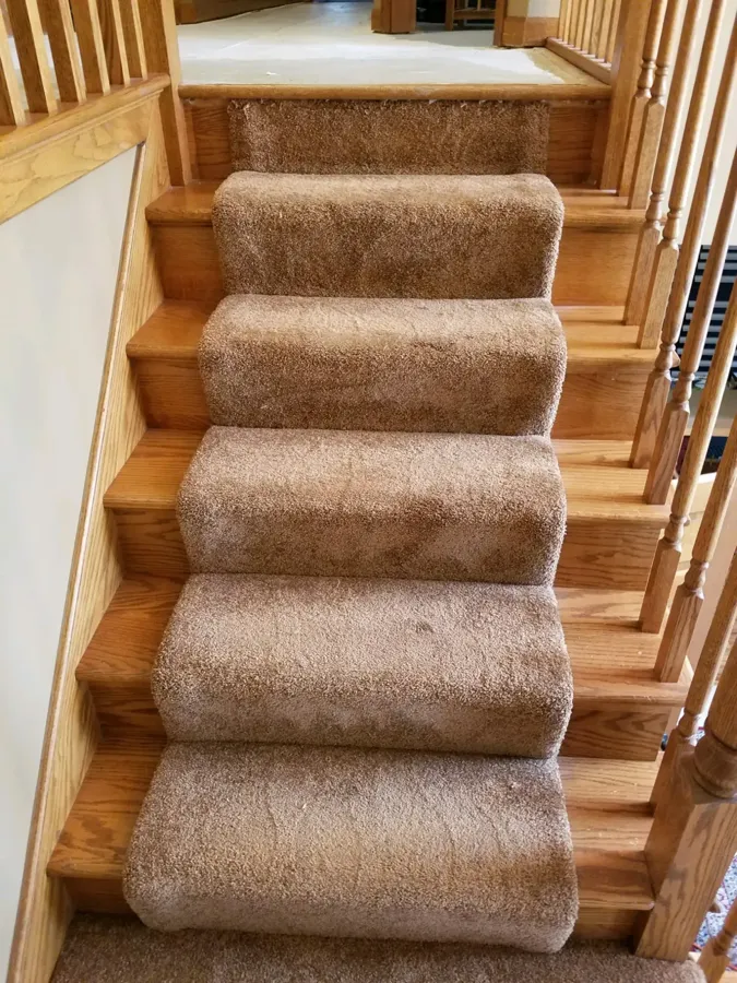 Stairs before cleaning Stairs before cleaning